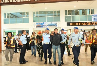 Simulasi Pengamanan Bandara Adi Soemarmo