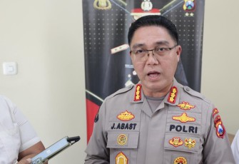 Kabid Humas Polda Jatim,Kombes Pol Jules Abraham Abast 
