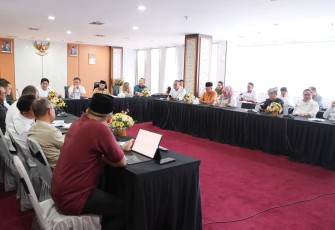 Bupati Roby saat Paparkan Sejumlah Isu Strategis di Bintan