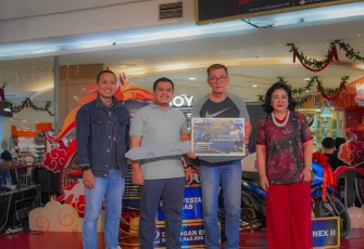 BRI Branch Office Jatinegara Region 6/Jakarta 1 Serahkan Hadiah Program BRI Highest Point – Amazing Rewards 9 di Mall Bassura Jakarta Timur