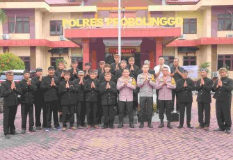 Polres Probolinggo picture together with Tengger Community 