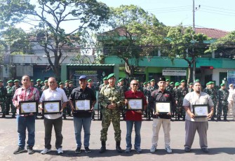 Foto bersama Dandim Tulungagung bersama insan media