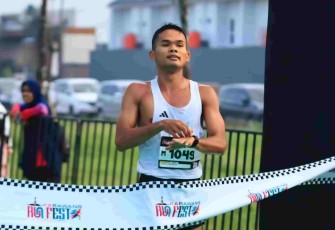 Atlet lari Divif 1 Kostrad