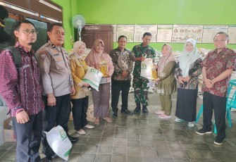 Penyaluran bantuan pemerintah