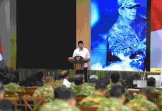 Menkop Ferry Juliantono