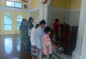 Sholat asar berjamaah