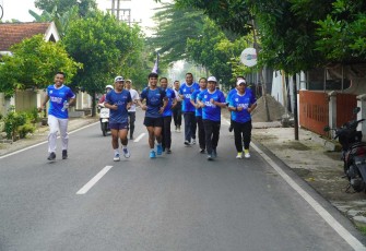 Lari bersama komunitas pelari 