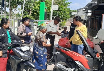 Pendistribusian daging kurban 