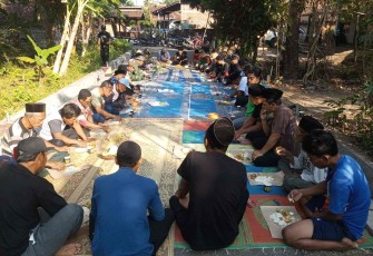Tasyakuran pembangunan jembatan garuda