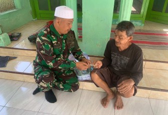 Pelayanan kesehatan keliling TMMD ke-129 desa Ledok Tempuro
