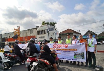 Edukasi Keselamatan di Perlintasan Sebidang