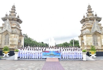 Kowal Gelar Ziarah di TMPNU Kalibata 