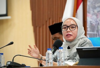 Wamenkop Farida Farichah 