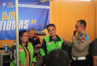 Polres Gresik Rangkul Driver Ojol dalam Operasi Keselamatan Semeru