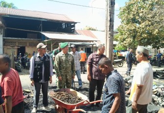 Plt Bupati Bersama Dandim 0107/Aceh Selatan Turun Langsung Kunjungi Lokasi Kebakaran di Gampong Paya Ateuk Pasi Raja