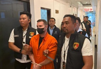 Buronan interpol asal inggris Steven Lyons 