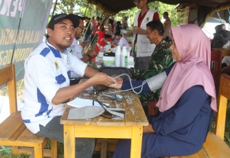 Pengobatan gratis satgas TMMD ke-128 Kodim 0621/Bogor