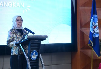 Dirjen GTK Kemendikdasmen Nunuk Suryani