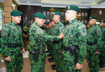 Pangdivif 2 Kostrad Mayjen TNI Primadi Saiful Sulun