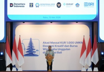 Menteri Ekraf Teuku Riefky Harsya