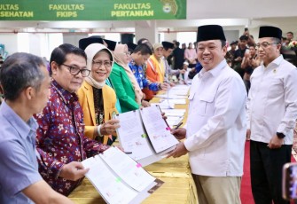 Menteri Agraria dan Tata Ruang/Kepala Badan Pertanahan Nasional (ATR/BPN), Nusron Wahid, menandatangani Nota Kesepahaman/MoU dengan 28 rektor perguruan tinggi negeri dan swasta dari Provinsi Sulawesi Selatan,