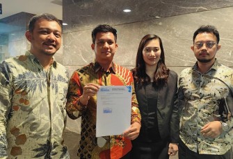 Kantor Hukum Sirait & Co Law Office mendampingi insan pers, Rahmat Mauliady mengajukan pengaduan dugaan pelanggaran Kode Etik Advokat kepada Dewan Kehormatan Dewan Pengacara Nasional (DPN) Indonesia