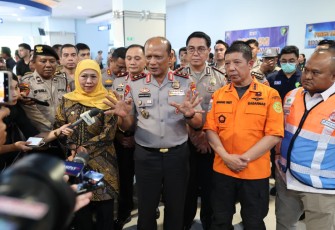 Kapolda Jawa Timur Irjen Pol. Nanang Avianto menyampaikan belasungkawa atas musibah yang menimpa KMP Mutiara Sentosa II di perairan Sumenep