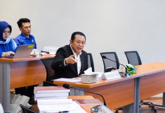 Anggota DPR RI Fraksi Partai Golkar sekaligus Ketua MPR RI ke-15 serta dosen Pascasarjana Universitas Borobudur, Universitas Pertahanan dan Universitas Jayabaya, Bambang Soesatyo