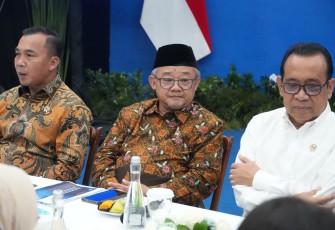 Menteri Pendidikan Dasar dan Menengah (Mendikdasmen), Abdul Mu'ti