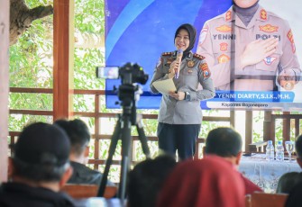 Kapolres Bojonegoro AKBP Yenni Diarty