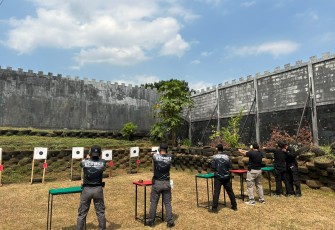 416 Personel Pemegang Senpi Jalani Pelatihan, Polda Jateng Tegaskan Profesionalisme dalam Penggunaan Kekuatan