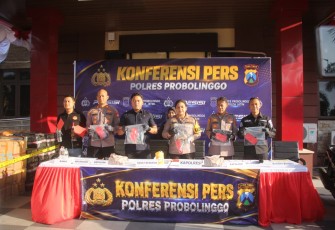Polres Probolinggo Ungkap Kejahatan Jalanan dan Peredaran Miras Lintas Daerah, Amankan Sejumlah Tersangka