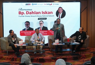 Bedah Buku “Bank Pembangunan Daerah Resilient, Competitive and Contributive”, Bank Jatim Dorong Penguatan Peran BPD