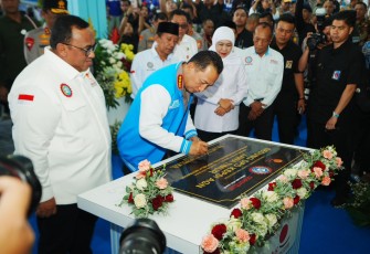 Kapolri Jenderal Polisi Drs. Listyo Sigit Prabowo, M.Si Resmikan Gedung KSPSI AGN Jatim