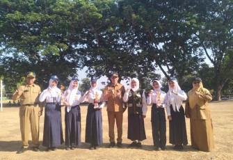 Siswa dan Guru SMPN 1 Grogol Borong Prestasi di Ajang LBB Tingkat Kecamatan