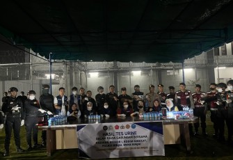 Wujudkan Lapas Bersih dari Halinar, Lapas Kelas IIA Binjai Gelar Razia Gabungan dan Tes Urine Serentak