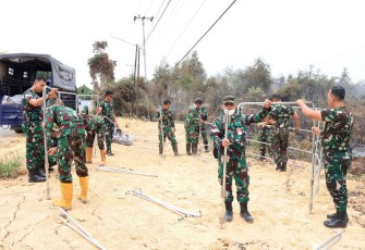 Lanud Sjamsudin Noor Siagakan Tangki Portable Untuk Penanganan di Titik Rawan Karhutla
