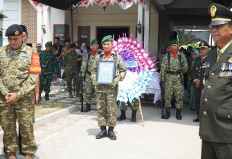 Kasdim Madiun Pimpin Upacara Pemakaman Militer