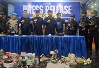 Gandeng Ratusan Pasukan Gegana Brimob, TNI, Polri, BNN, Rutan I Medan Gelar Razia Gabungan Skala Besar dan Tes Urine Warga Binaan