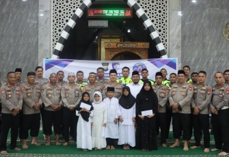 Satlantas Polres Lingga Gelar Syukuran Serta Santunan Anak Yatim