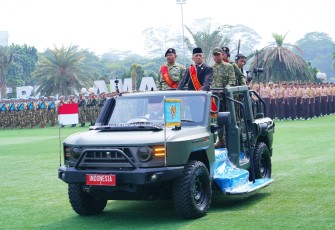 Panglima TNI Tinjau Gladi Bersih Upacara HUT Ke-81 TNI