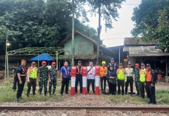 KAI Daop 1 Jakarta Tutup Perlintasan Sebidang Liar di Tangerang, Perkuat Upaya Peningkatan Keselamatan Perjalanan Kereta Api