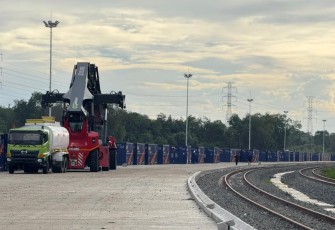 KAI Logistik Operasikan Container Yard 2 Merapi