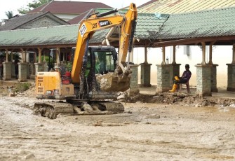 RSUD Tamiang Kembali Beroperasi, Kementerian PU Lanjutkan Pembersihan Lumpur dan Sediakan Air Bersih