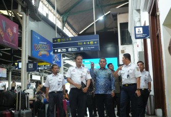 Wakil Menteri UMKM Apresiasi Pemanfaatan Ruang Bagi UMKM di Stasiun Yogyakarta