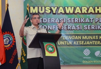 Menteri Ketenagakerjaan (Menaker), Yassierli