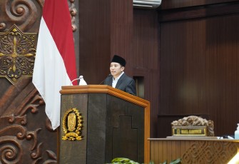 Juru Bicara Pansus Adam Rusydi