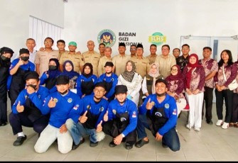 Wagub Nyanyang Dampingi Komisi I DPR RI Tinjau MBG Batu Ampar