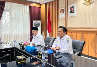 Sekretaris Daerah Provinsi Bengkulu, Herwan Antoni, memimpin rapat koordinasi persiapan kunjungan Menteri Koordinator Bidang Pangan, Zulkifli Hasan, ke Provinsi Bengkulu /Foto : MC 