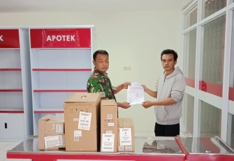 Kodim 0801/Pacitan Kawal Pendistribusian Perangkat Komputer Kelengkapan KDKMP